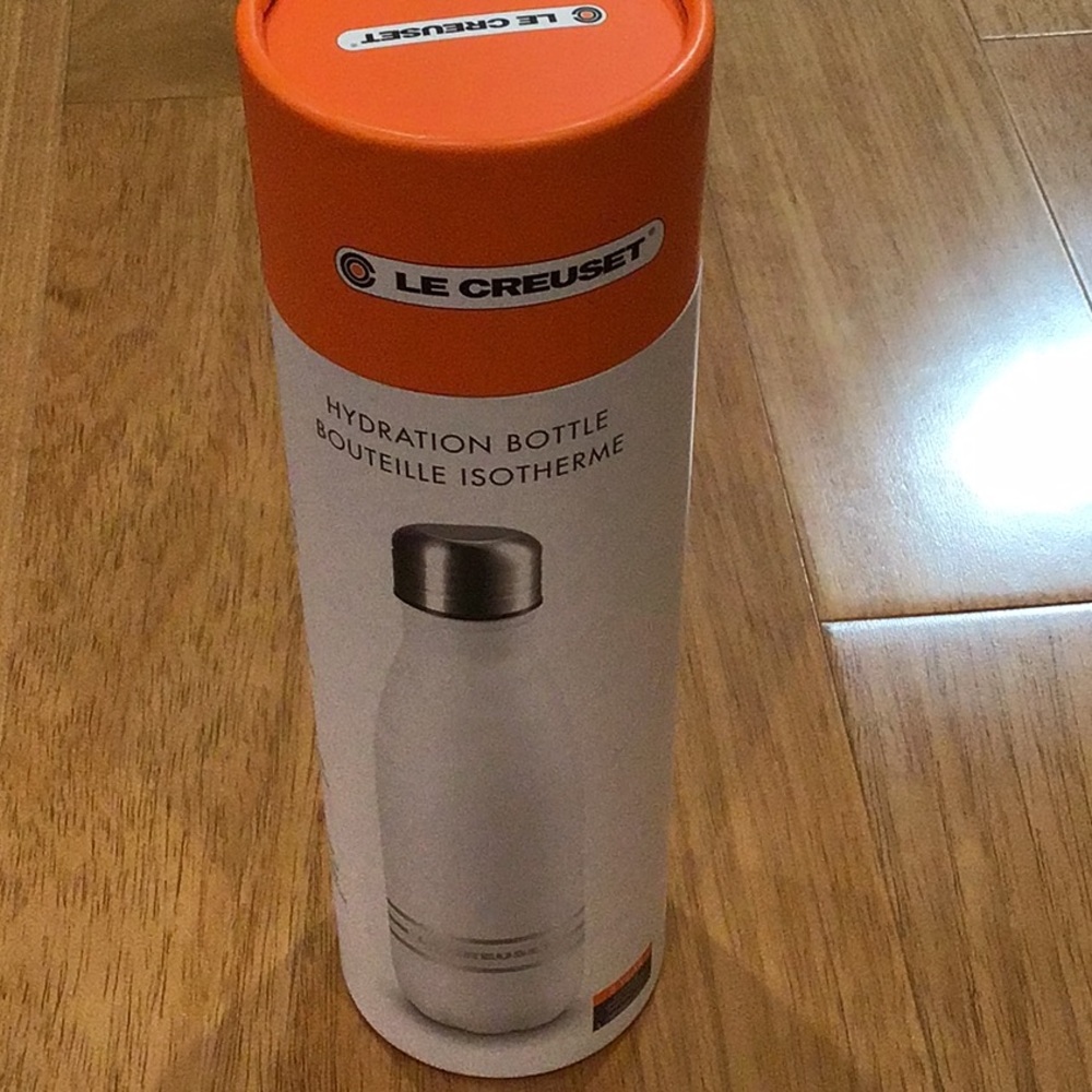 Le Creuset White hydration water bottle insulated stainless steel New